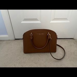 Micheal Kors Purse